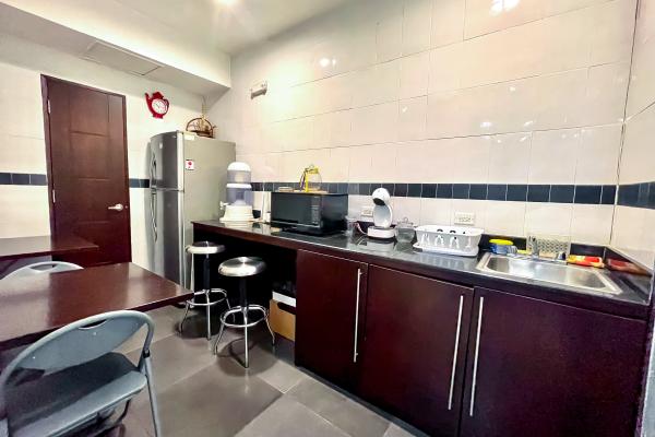Office for sale in office one, obarrio