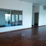 Alquiler de oficina en ph plaza real, costa de este