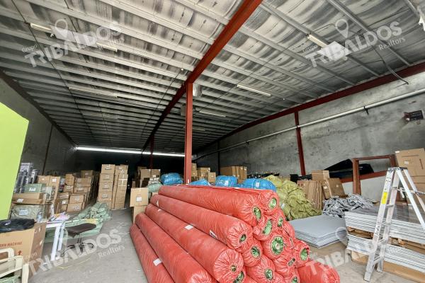 Se vende local comercial en chorrera con galera bodegas