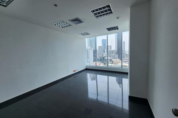 Venta de oficina en ocean business plaza