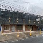 Se alquila casa comercial de dos pisos