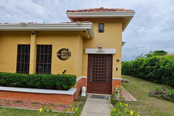 House in hacienda pacifica with 3 bedrooms