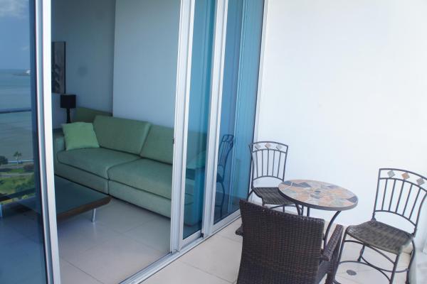 Furnished apartment for rent on avenida balboa
