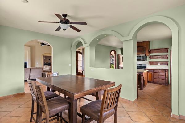 Spacious 3-bedroom home for sale in boquete