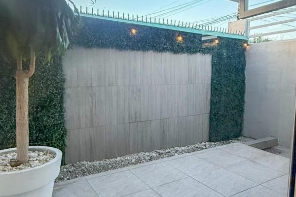 Vivienda con potencial residencial o comercial.