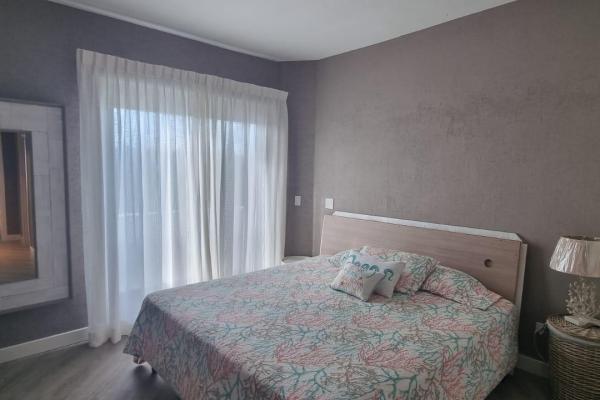 Beachfront apartment with ocean view, ph las olas