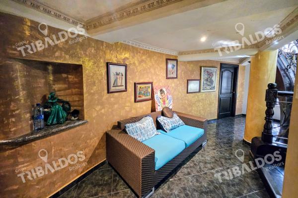 Venta de amplia casa en albrook