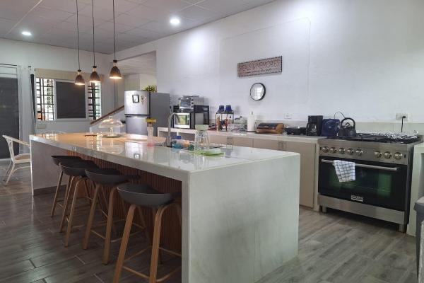 Casa con piscina y 1,8 hectáreas de terreno