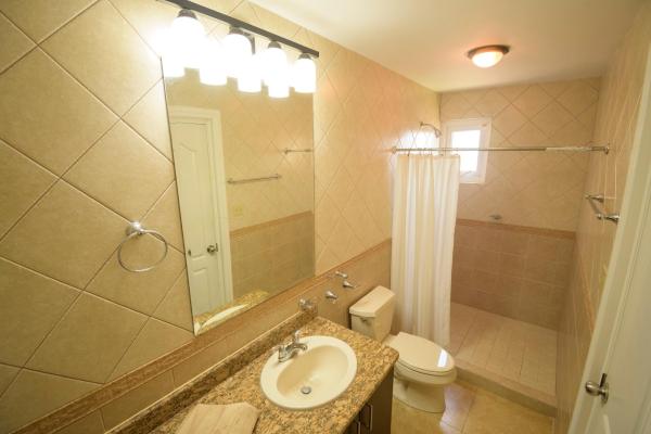 Exclusivo apartamento frente al mar