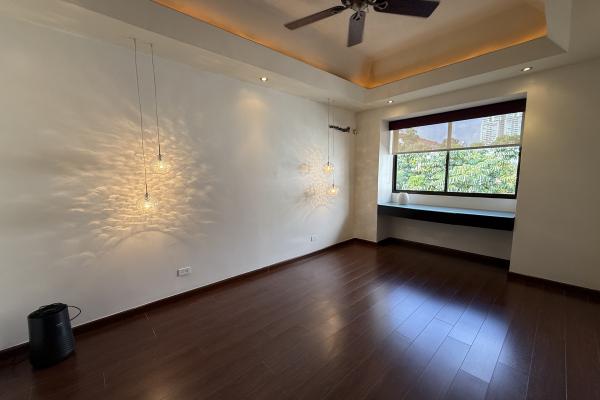 Venta de casa en obarrio, la manzana de obarrio bella vista, obarrio