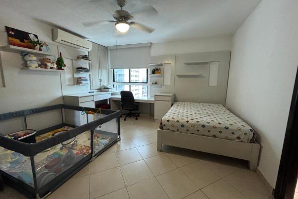 Modern apartment in altos del golf