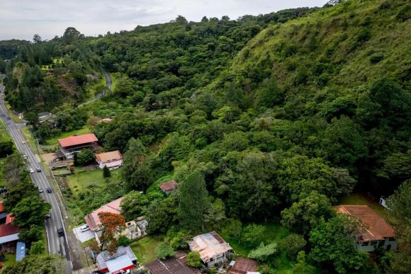 Excelente terreno comercial en bajo boquete panamá