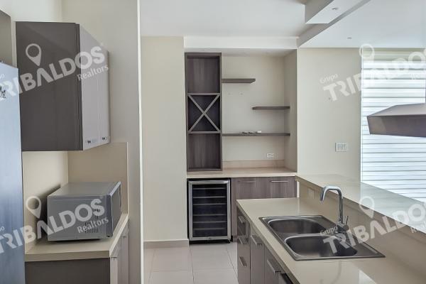 Venta de apartamento en quarry heights, rio hato