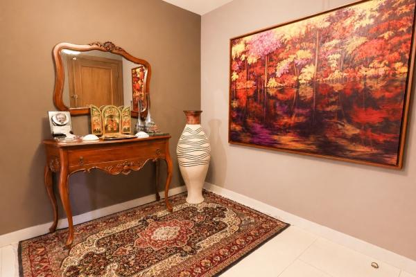 Venta de apartamento con elevador y estacionamiento en casco antiguo