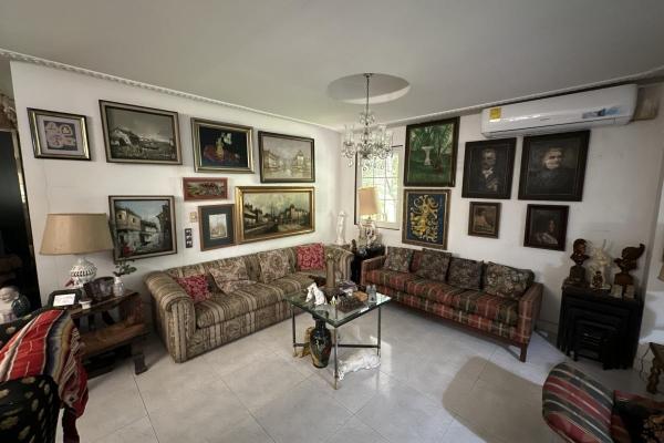 1,556 m² en las cumbres por solo $215,000
