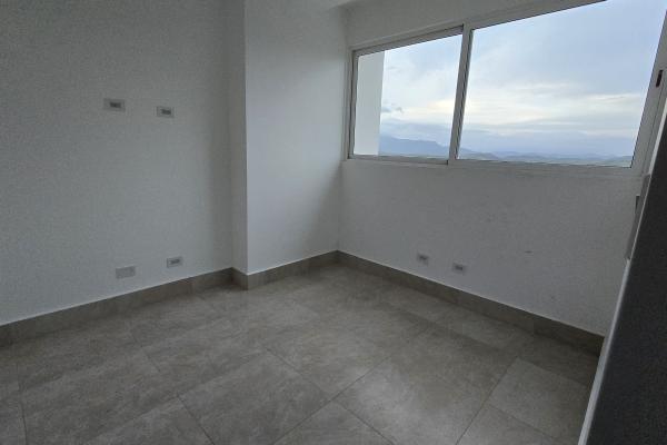 Sale of apartment in ocean waves nueva gorgona