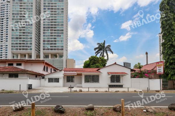 Venta de propiedad comercial en san francisco con zonificación zm5