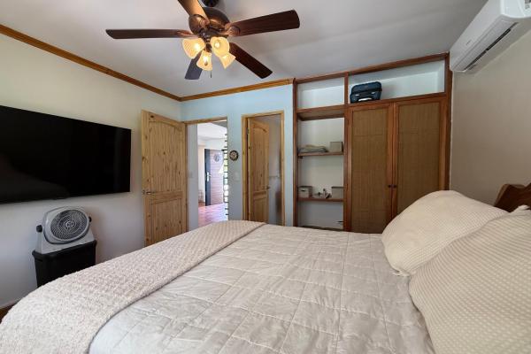 Casa privada con piscina y amplio terreno en coronado