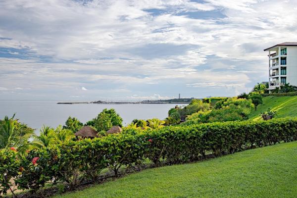 2-bedroom luxury condo for sale in ensenada