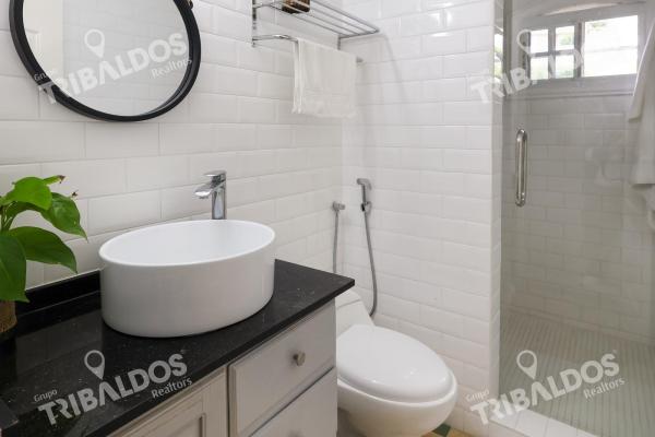 Venta de casa con paneles solares no paga factura de luz