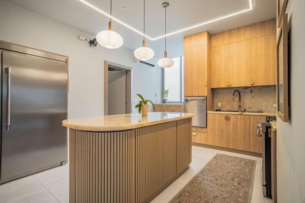 For sale 4-bedroom penthouse in ph regalia