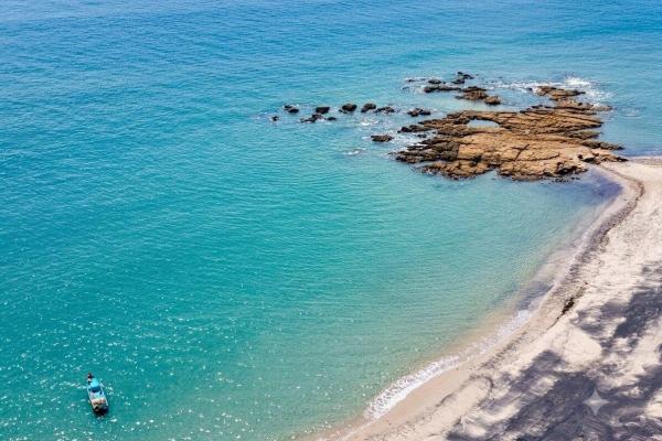 ¡unidad de piso alto en la esquina totalmente frente al mar con amanecer!