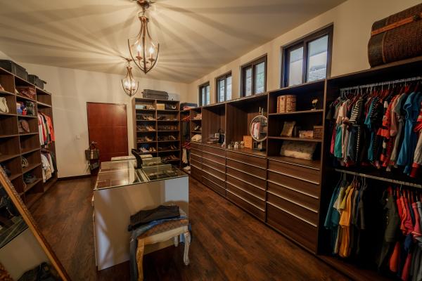 Venta de casa en ph embassy club, clayton