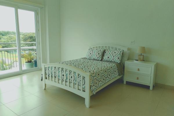 Venta de apartamento amoblado en ph punta barco village
