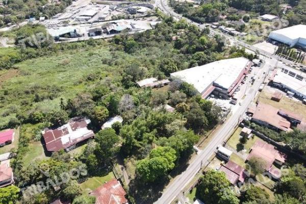 Land in las cumbres, la cabima