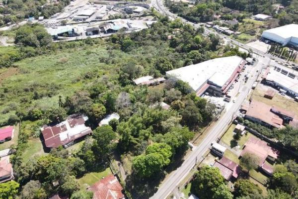 Land in las cumbres, la cabima