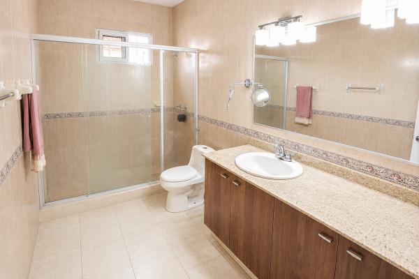 Venta de casa 5 recámaras - rainforest villas ph las huacas