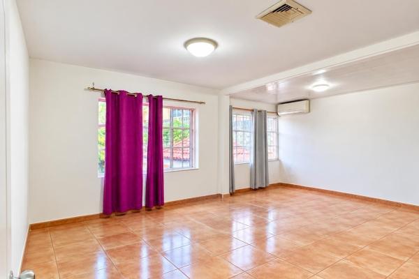 Casa en venta en altos de panamá, fuente del fresno