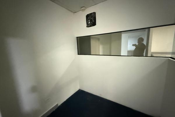 Office for rent in plaza inca
