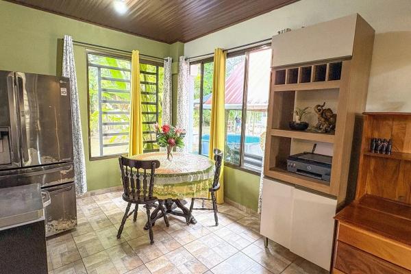 Spacious property with 2,182 m²
