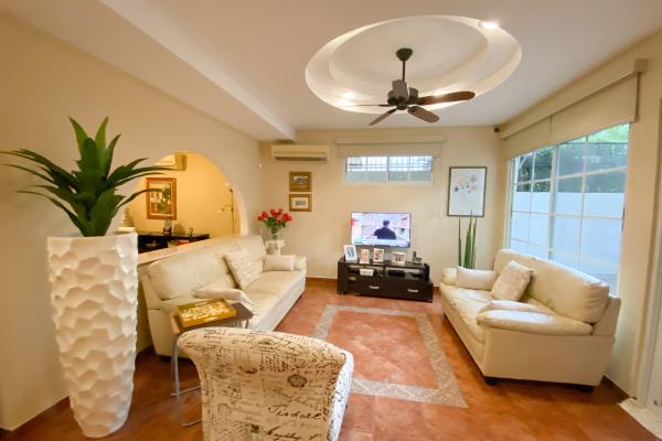 Sale of house in betania