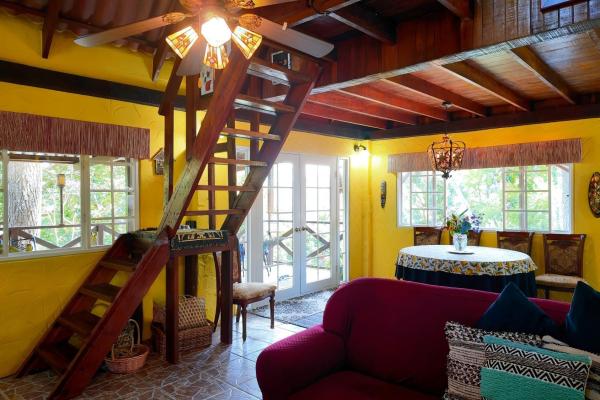 Charming mountain home for sale in toscana, altos