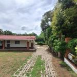House in playa corona with large land