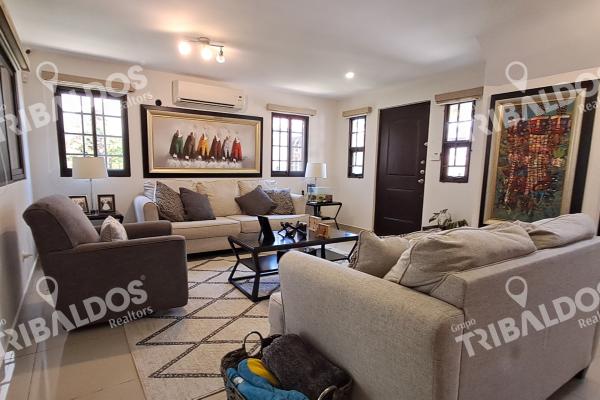 Sale of family house in ph sunset hills, costa verde