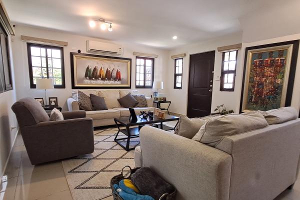 Sale of family house in ph sunset hills, costa verde