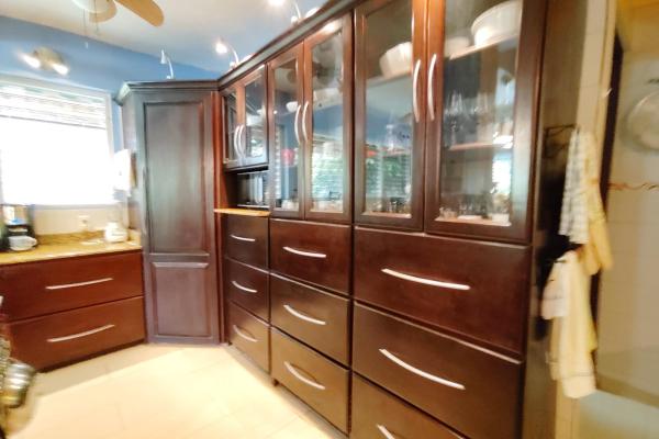 San carlos oasis: 4br house, guest house & pool