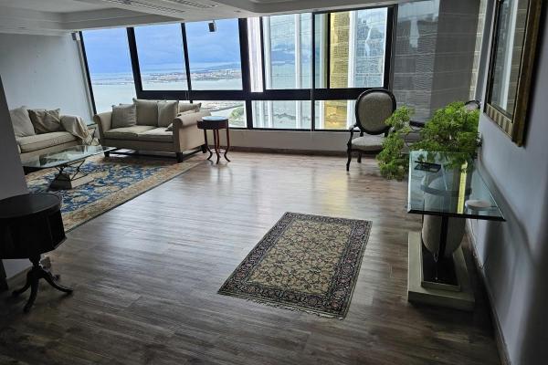Se alquila apartamento amoblado marbella
