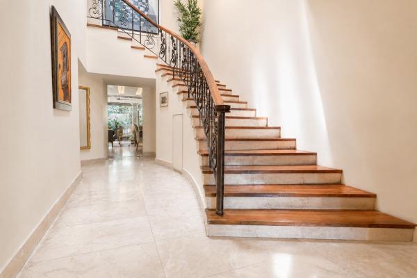 Venta de casa duplex en altos del golf
