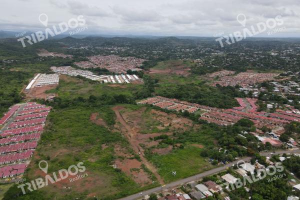 Venta de terreno en playa leona, la chorrera