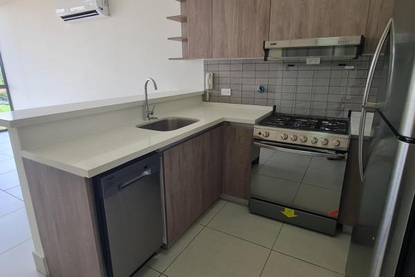 Apartment rental in ph coco place, coco del mar