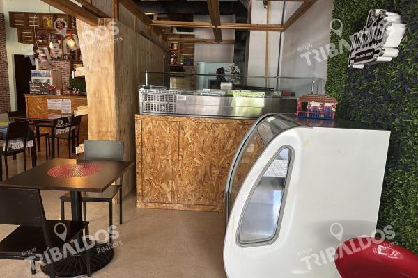 Venta de local comercial rentando en hato pintado a pasos de la 12 de octubre