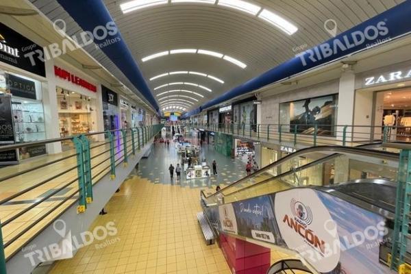 Venta de local en albrook mall