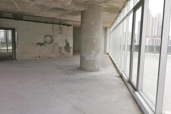 Oficina en gris, piso completo en calle 50, revolution tower