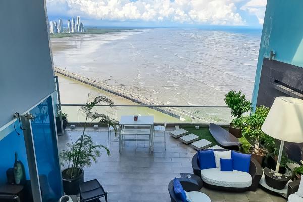 Venta de apartamento en ocean sky, coco del mar