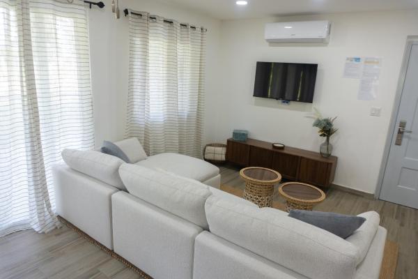 Complejo de apartamentos de 12 unidades en venta - pedasi, panamá