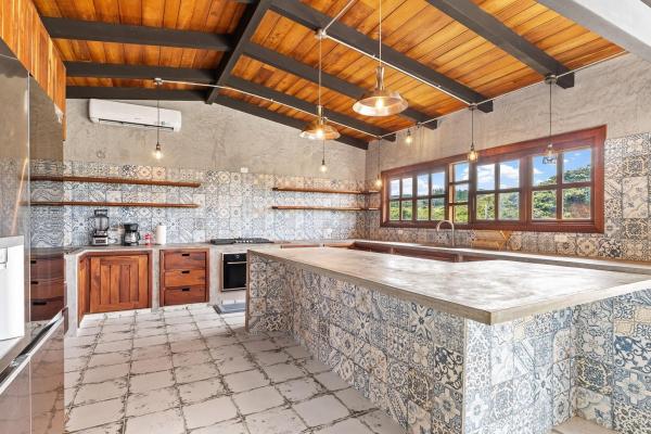 Santa fe high-quality mountain house with pool